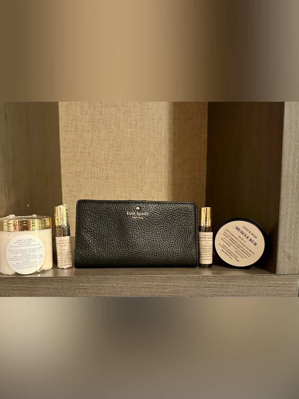 Kate Spade Black Leather Wallet 5 Piece Dani & Dior Beauty Bundle